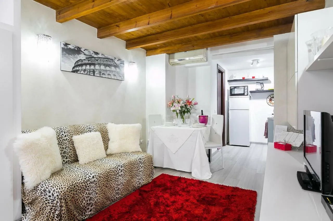 Diana Romantic Loft Italia